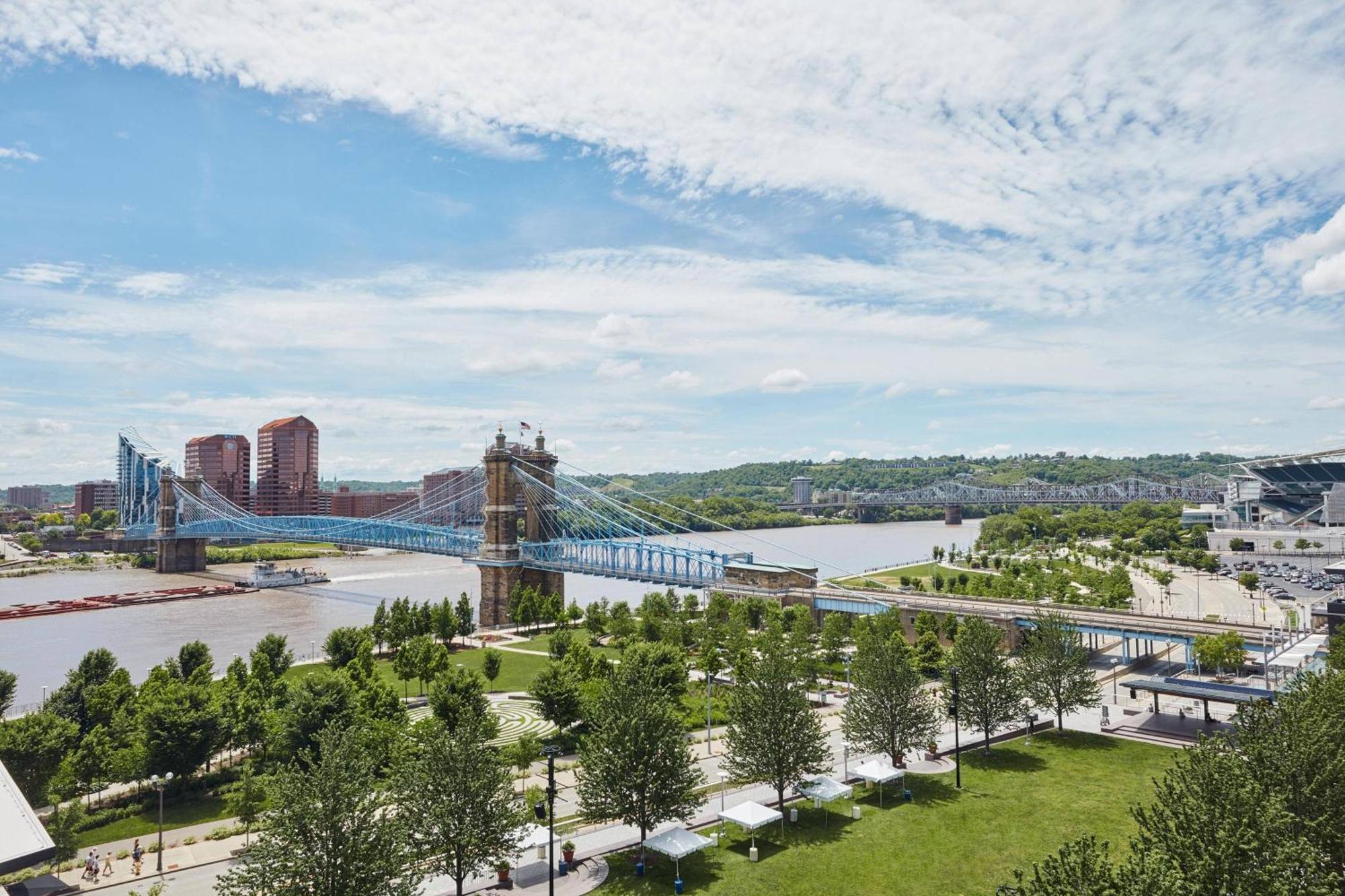 Ac Hotel By Marriott Cincinnati At The Banks Buitenkant foto